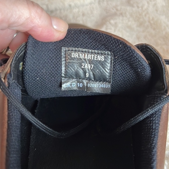 DOC MARTENS AIRWAVE OXFORD sz 9, six eyelet,NORMCORE, BOHO, COMFORT, MINIMALIST - Picture 8 of 8